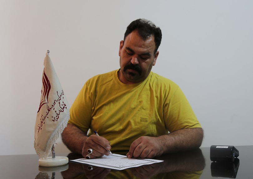 وقتی یادِ پدر و مادر، کلیدِ آزادی میشود؛ اقدامِ ماندگارِ فرزندِ یزدی در پویش نذرِ قربانی